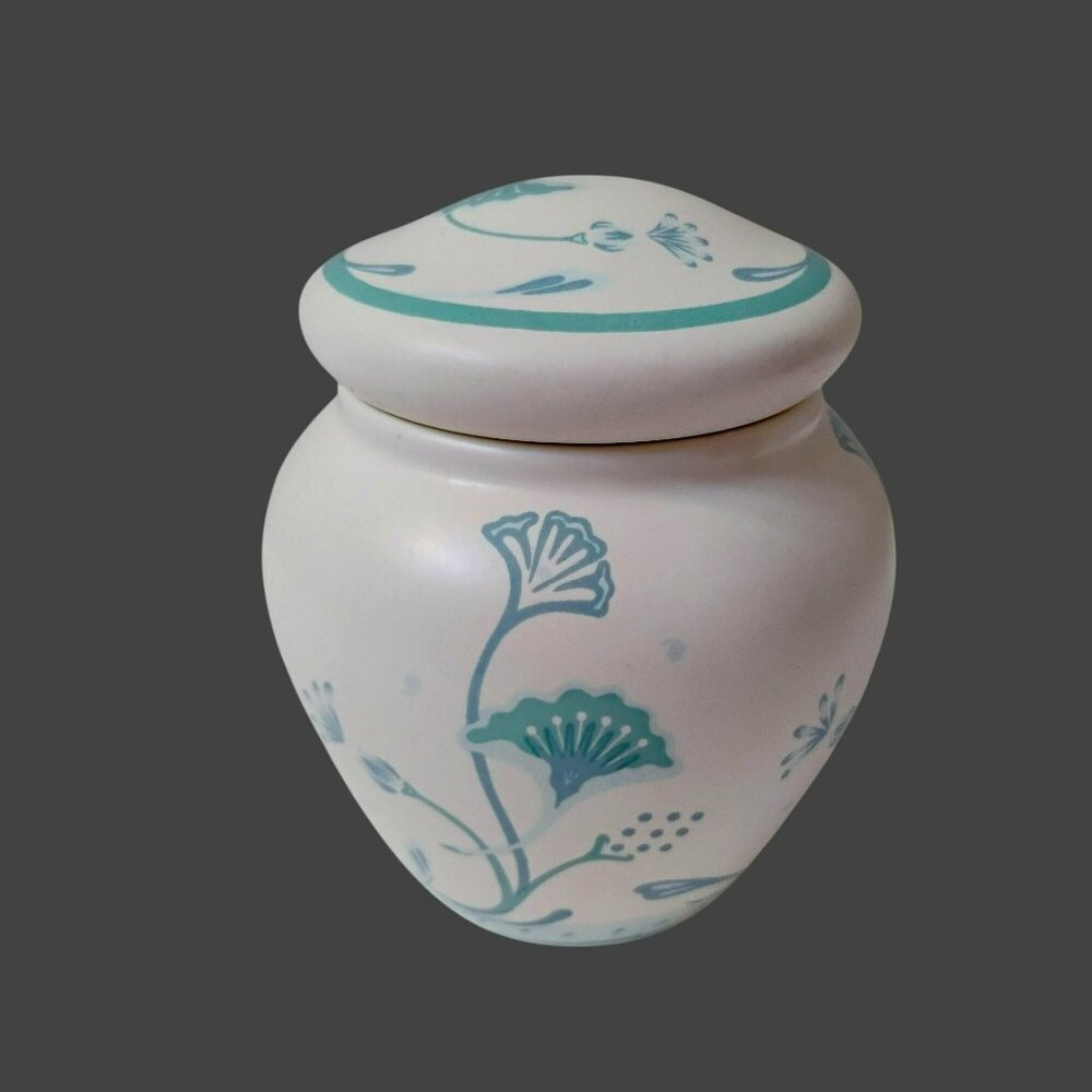 Vintage Crowning Touch Ceramic Ginger Jar With Lid Ginkgo Leaf Design 5" Taiwan